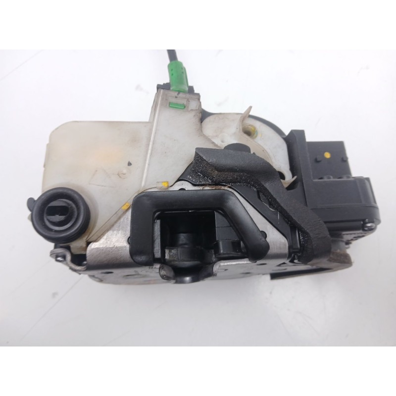 Recambio de cerradura puerta trasera derecha para opel astra j (p10) 1.7 cdti (68) referencia OEM IAM 13579566  