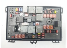 Recambio de caja reles / fusibles para opel astra j (p10) 1.7 cdti (68) referencia OEM IAM 13343765  