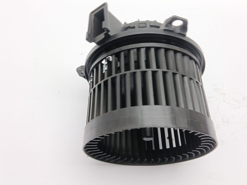 Recambio de motor calefaccion para ssangyong korando (c300) 1.5 referencia OEM IAM 6891637000 549201105 