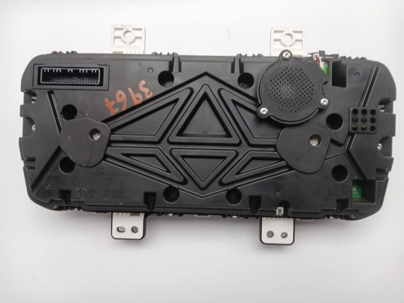 Recambio de cuadro instrumentos para ssangyong korando (c300) 1.5 referencia OEM IAM 8021037260  