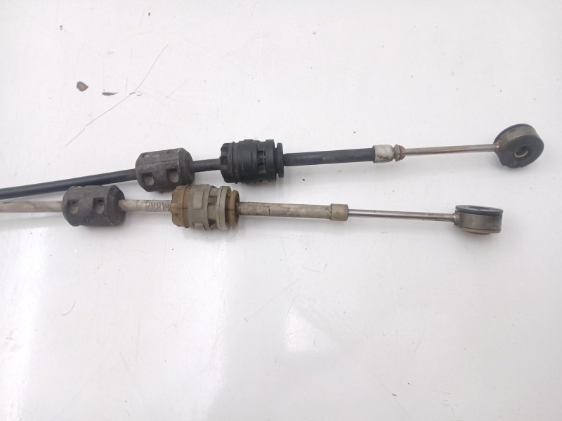 Recambio de varillaje cambio para opel astra j (p10) 1.7 cdti (68) referencia OEM IAM 55563703  