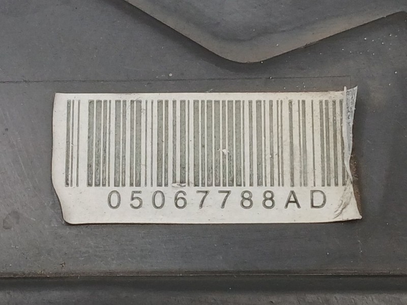 Recambio de faro derecho para fiat freemont (345_) 2.0 jtd referencia OEM IAM 05067788AD  