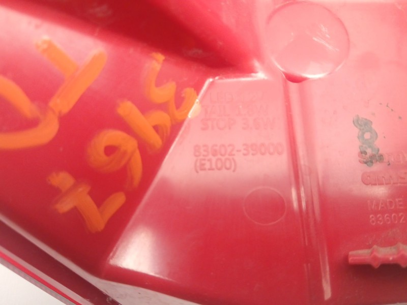 Recambio de piloto trasero derecho para ssangyong korando (c300) 1.5 referencia OEM IAM 8360239000  