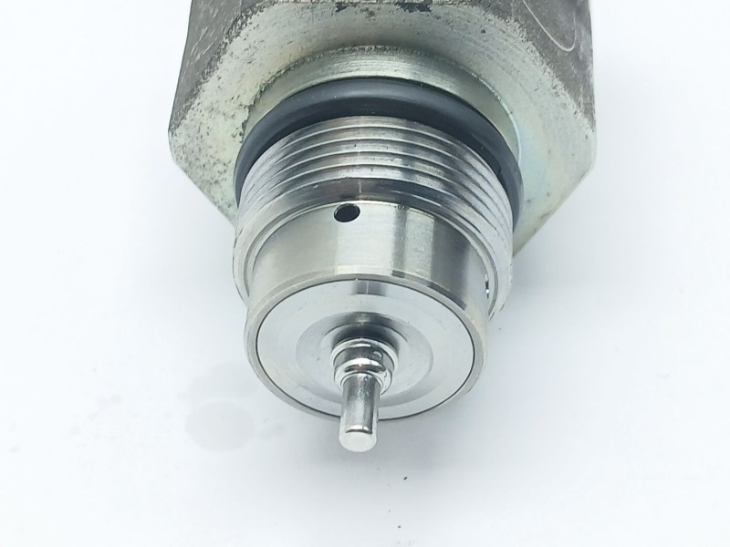 Recambio de valvula ralenti para audi a1 (8x1, 8xk) 1.6 tdi referencia OEM IAM 03L130764C  