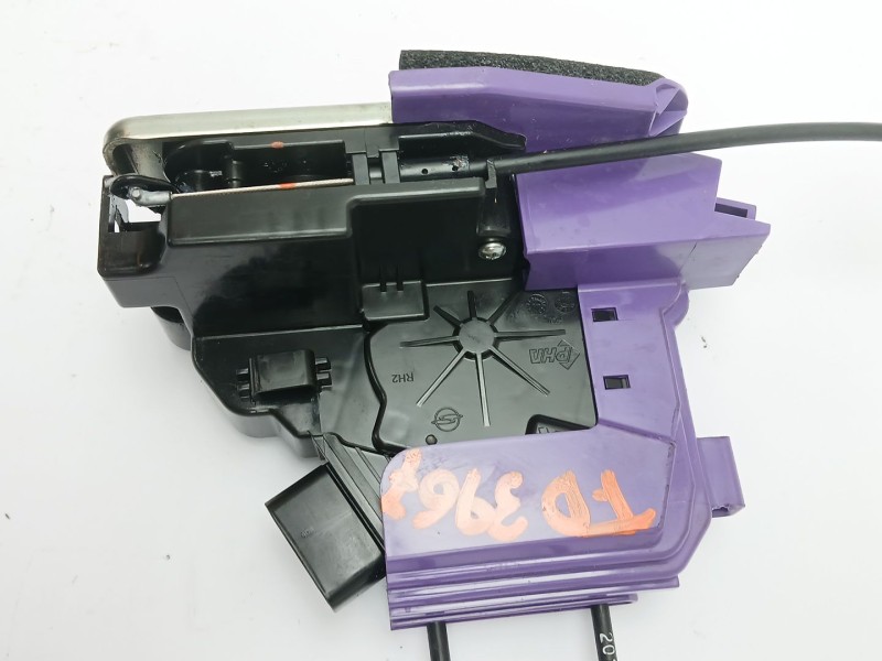 Recambio de cerradura puerta trasera derecha para ssangyong korando (c300) 1.5 referencia OEM IAM 7132037000  