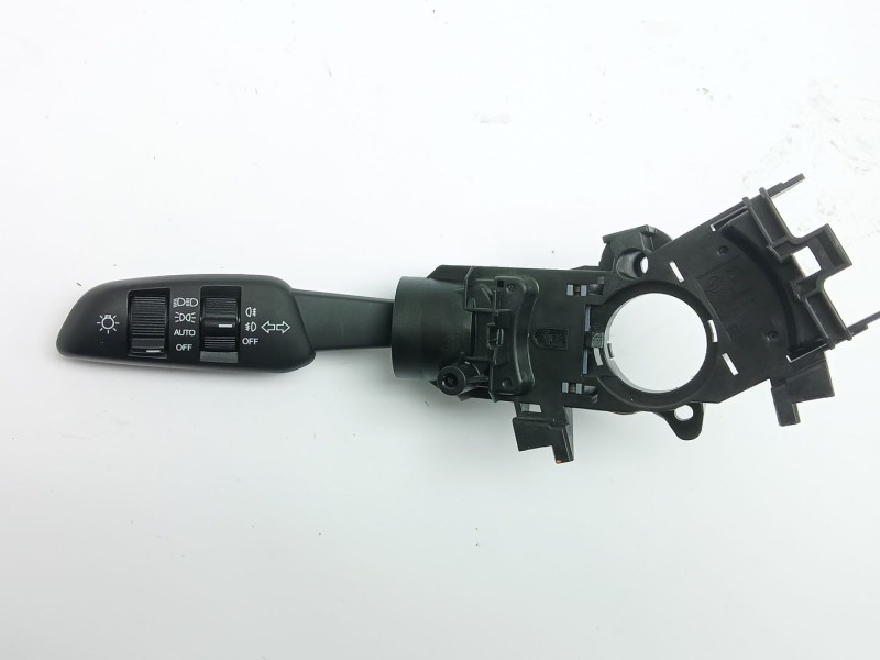 Recambio de mando luces para ssangyong korando (c300) 1.5 referencia OEM IAM 8591036500  