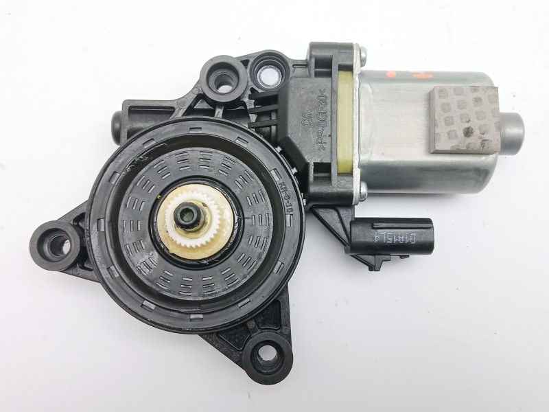 Recambio de motor elevalunas trasero izquierdo para ssangyong korando (c300) 1.5 referencia OEM IAM 82450C3M10  