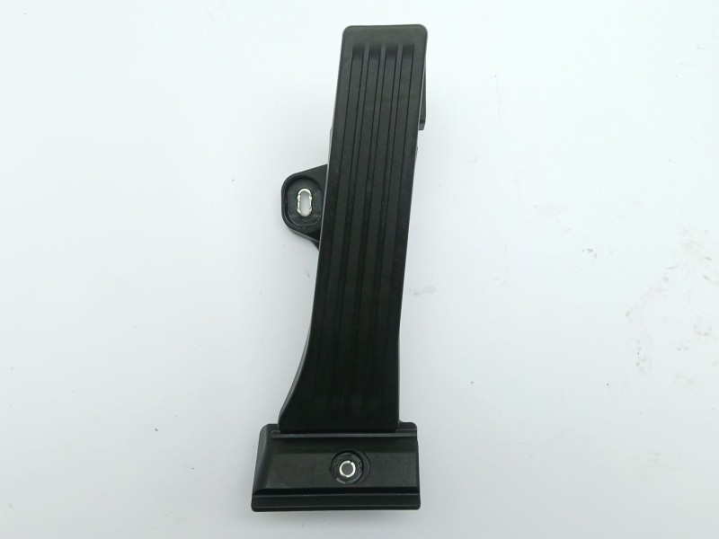 Recambio de potenciometro pedal para ssangyong korando (c300) 1.5 referencia OEM IAM 32414400  