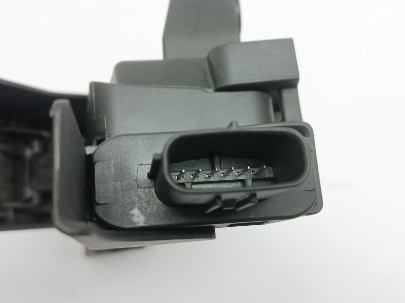 Recambio de potenciometro pedal para ssangyong korando (c300) 1.5 referencia OEM IAM 32414400  