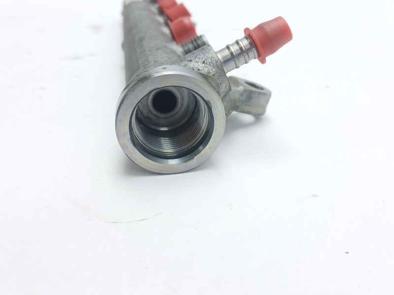 Recambio de rampa inyectora para audi a1 (8x1, 8xk) 1.6 tdi referencia OEM IAM 03L130089AA  