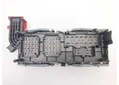 Recambio de caja reles / fusibles para fiat freemont (345_) 2.0 jtd referencia OEM IAM 68143318AF  