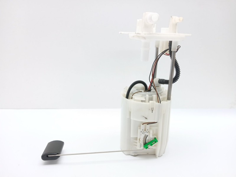 Recambio de bomba combustible para ssangyong korando (c300) 1.5 referencia OEM IAM 2230037300  
