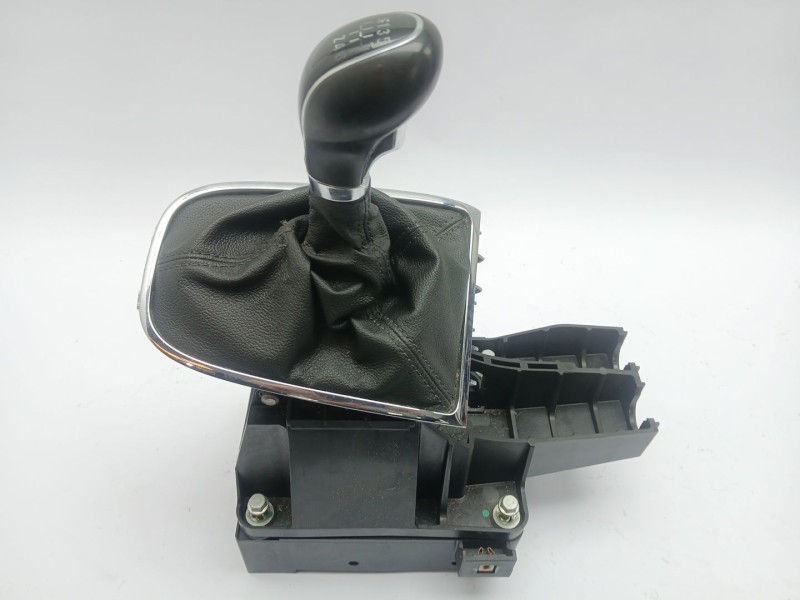 Recambio de palanca cambio para opel astra j (p10) 1.7 cdti (68) referencia OEM IAM 55563829  