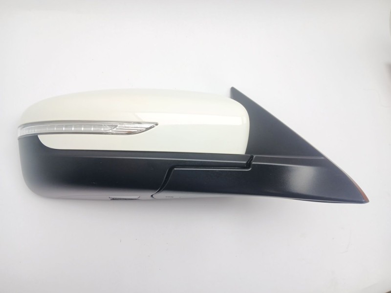 Recambio de retrovisor derecho para ssangyong korando (c300) 1.5 referencia OEM IAM C300CAR 20210308 210310WAA