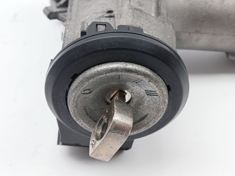 Recambio de conmutador de arranque para ford fiesta (ccn) 1.0 ecobost referencia OEM IAM 9V213F880ED  8A6T15607AC