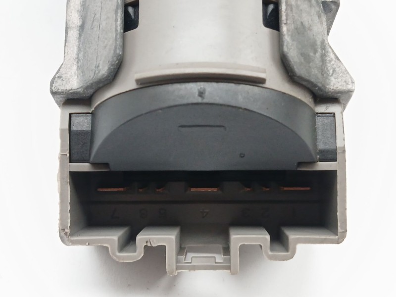 Recambio de conmutador de arranque para ford fiesta (ccn) 1.0 ecobost referencia OEM IAM 9V213F880ED  8A6T15607AC