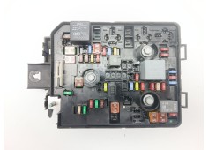 Recambio de caja reles / fusibles para opel corsa e (x15) 1.3 cdti (08, 68) referencia OEM IAM 39036047  