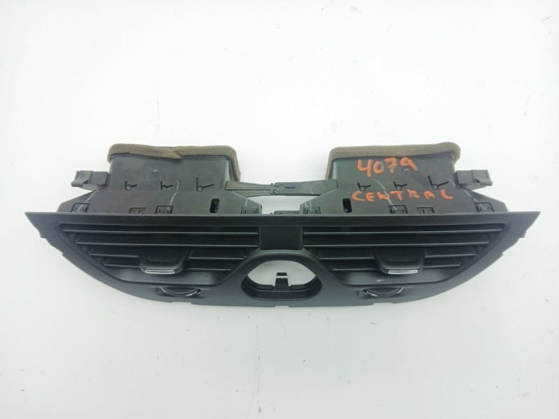 Recambio de rejilla aireadora para opel corsa e (x15) 1.3 cdti (08, 68) referencia OEM IAM 13377949  