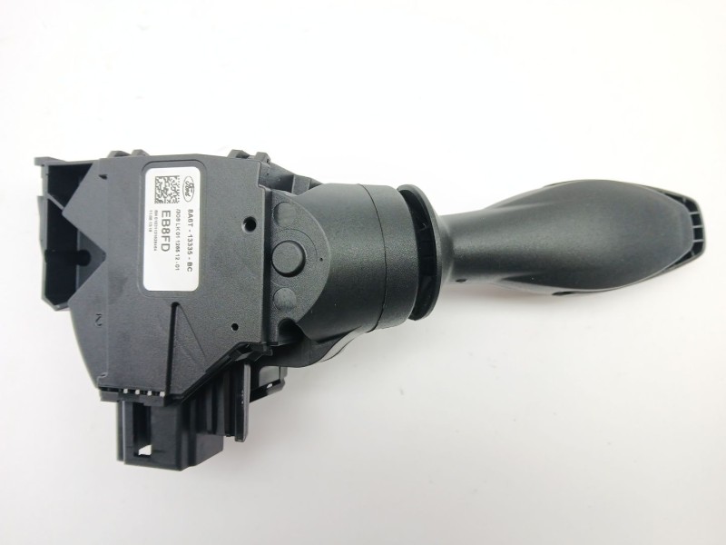 Recambio de mando intermitentes para ford fiesta (ccn) 1.0 ecobost referencia OEM IAM 8A6T13335BC  