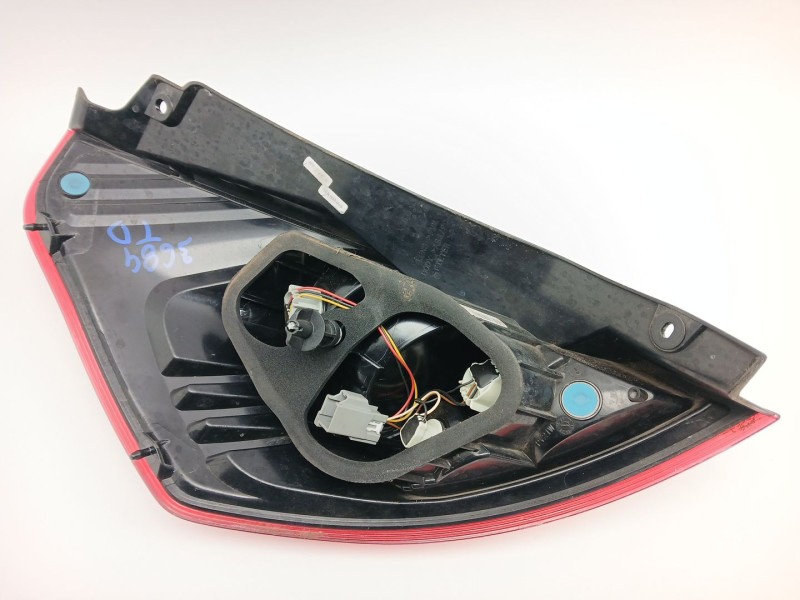 Recambio de piloto trasero derecho para ford fiesta (ccn) 1.0 ecobost referencia OEM IAM C1BB13404AD  