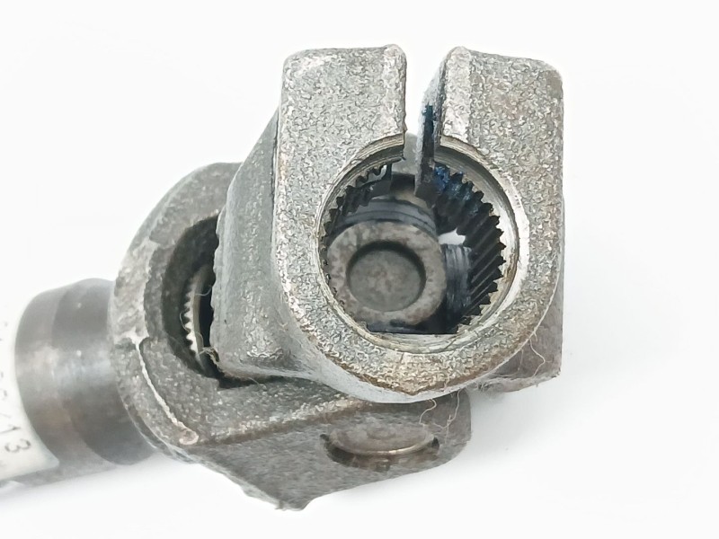 Recambio de flector cardan para ford fiesta (ccn) 1.0 ecobost referencia OEM IAM 8V513K644BB  