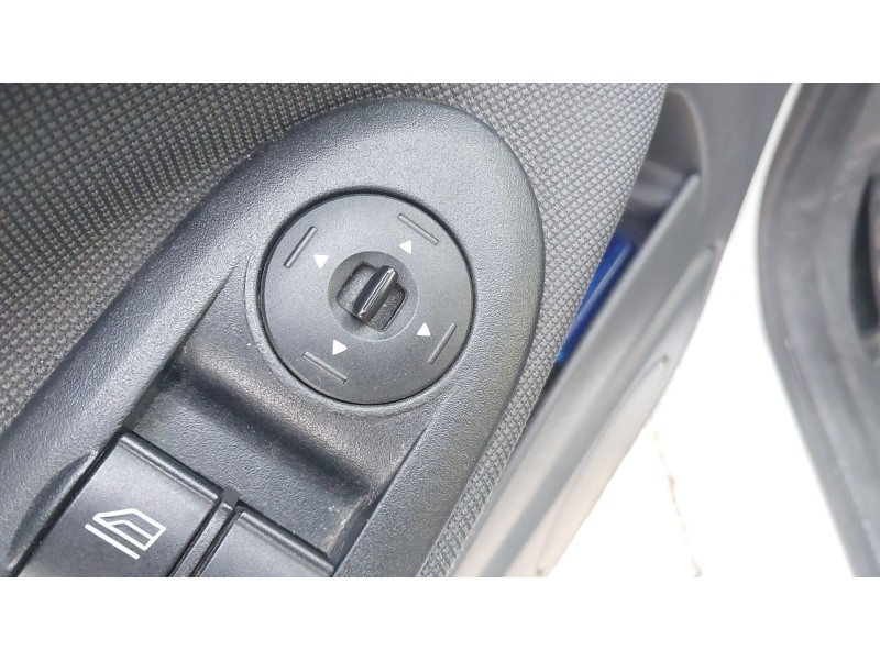 ford c-max (dm2) del año 2009