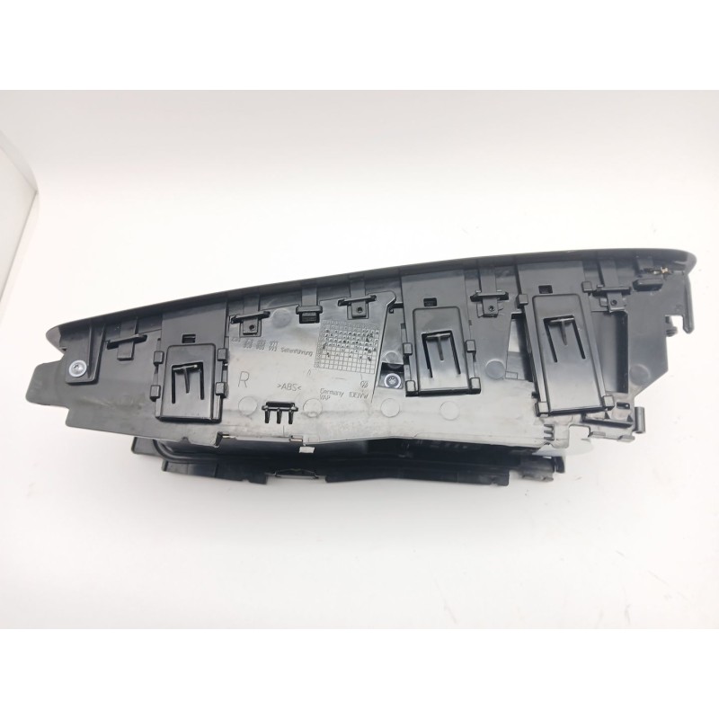 Recambio de guantera para volkswagen passat cc 2.0 tdi 177 cv/ 130 kw referencia OEM IAM 3C8885977 3C8885977C9B9 3C8885993