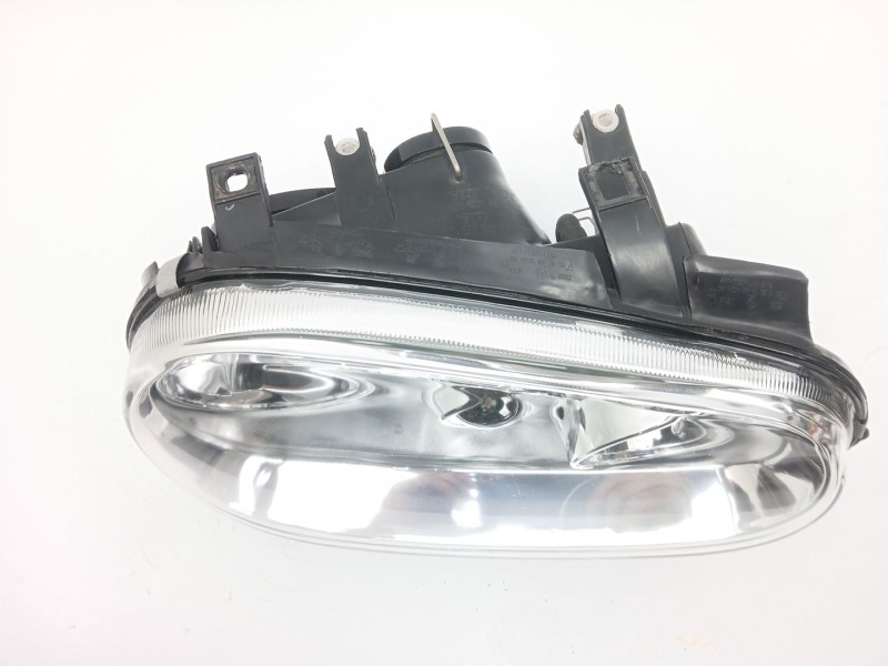 Recambio de faro derecho para volkswagen golf iv (1j1) 1.9 tdi referencia OEM IAM   