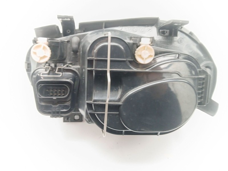 Recambio de faro derecho para volkswagen golf iv (1j1) 1.9 tdi referencia OEM IAM   