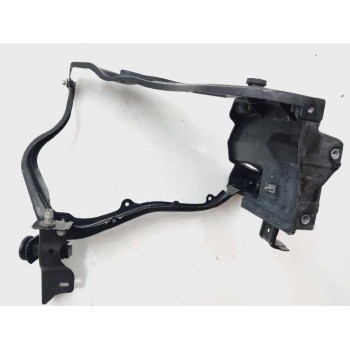 SOPORTE FARO DERECHO A2186200291 