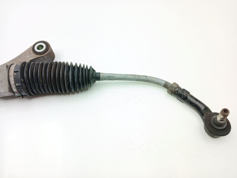 Recambio de cremallera direccion para ford fiesta (ccn) 1.0 ecobost referencia OEM IAM 8V513200CJ  