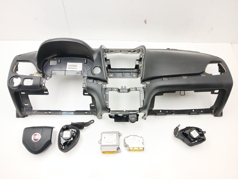 Recambio de kit airbag para fiat freemont (345_) 2.0 jtd referencia OEM IAM 1QC28DX9AE 68163811AB 0005247915