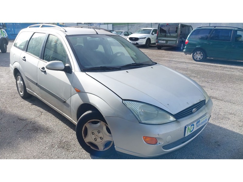 ford focus i turnier (dnw) del año 2001