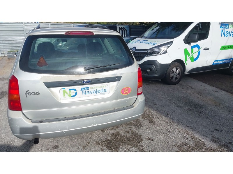 ford focus i turnier (dnw) del año 2001