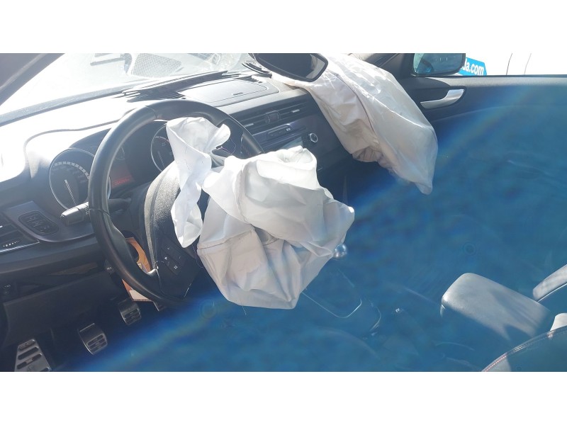 alfa romeo giulietta (940_) del año 2011