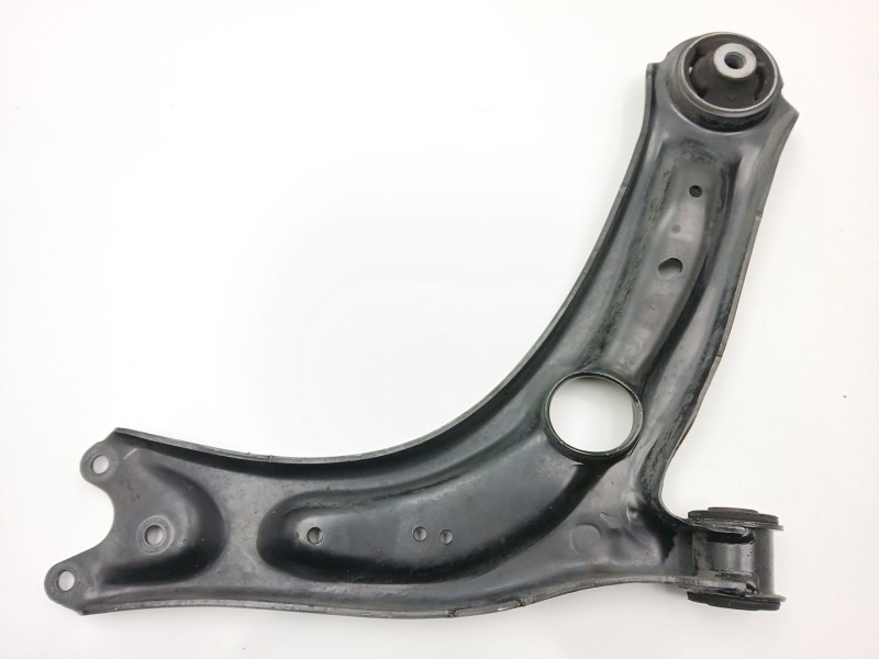 Recambio de brazo suspension inferior delantero izquierdo para skoda superb iii (3v3) 2.0 tdi referencia OEM IAM 3Q0407151E  