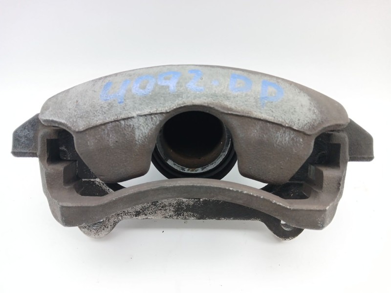 Recambio de pinza freno delantera derecha para skoda superb iii (3v3) 2.0 tdi referencia OEM IAM 8V0615124D  