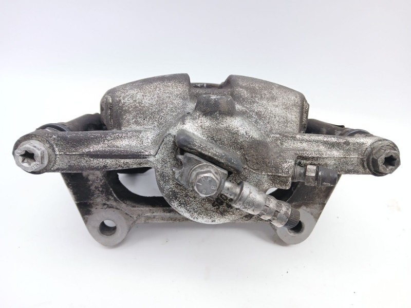 Recambio de pinza freno delantera derecha para skoda superb iii (3v3) 2.0 tdi referencia OEM IAM 8V0615124D  