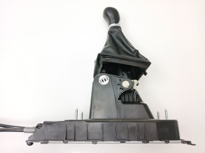 Recambio de palanca cambio para skoda superb iii (3v3) 2.0 tdi referencia OEM IAM 3Q0711049AA 3Q0711266C 3Q0711625C