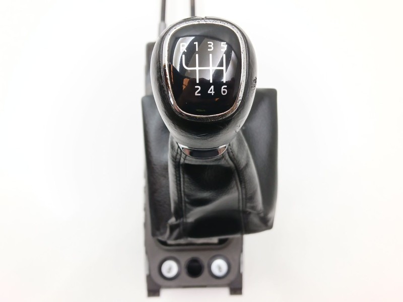 Recambio de palanca cambio para skoda superb iii (3v3) 2.0 tdi referencia OEM IAM 3Q0711049AA 3Q0711266C 3Q0711625C