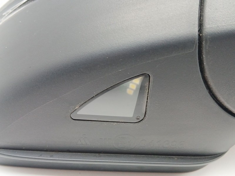 Recambio de retrovisor derecho para skoda superb iii (3v3) 2.0 tdi referencia OEM IAM 3V1857508B  