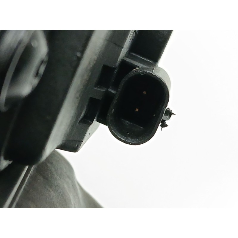 Recambio de tapa exterior combustible para skoda superb iii (3v3) 2.0 tdi referencia OEM IAM 3V5809702B 3V9809702B 3V5809702C