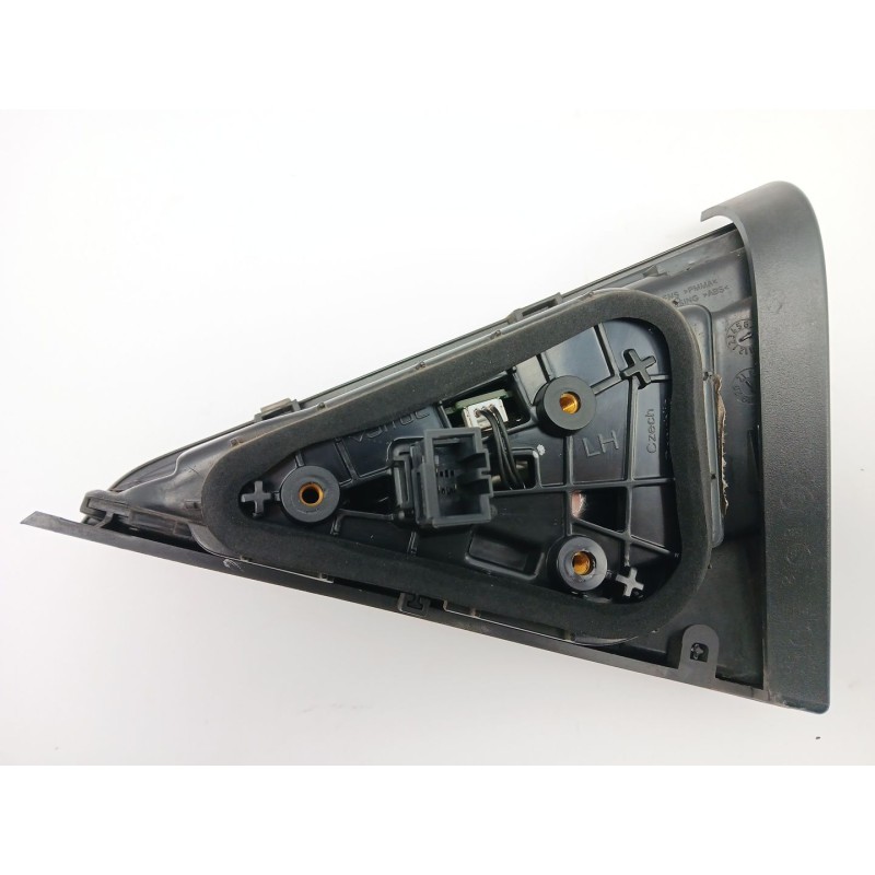 Recambio de piloto trasero izquierdo interior para skoda superb iii (3v3) 2.0 tdi referencia OEM IAM 3V5945307B  