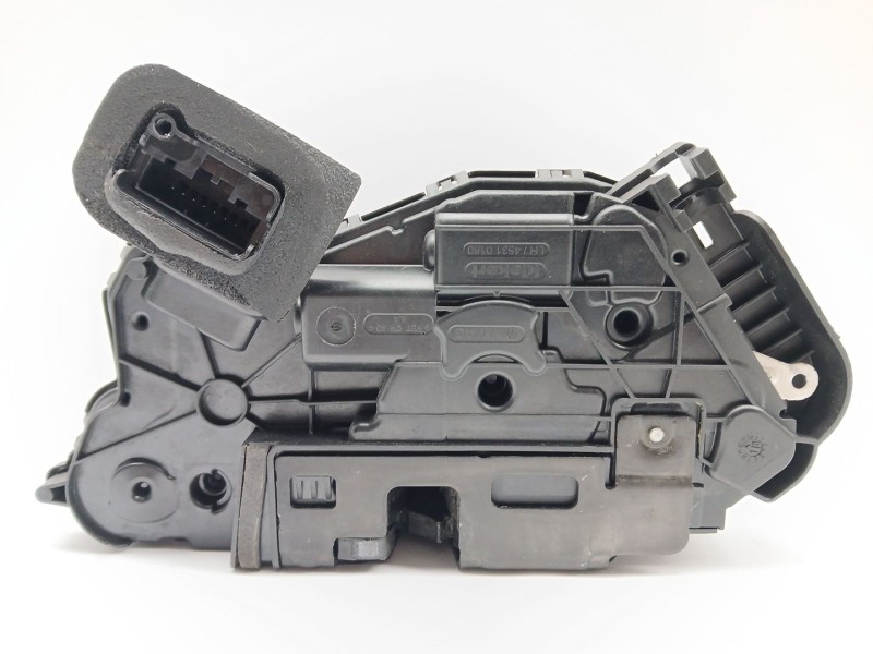 Recambio de cerradura puerta delantera izquierda para skoda superb iii (3v3) 2.0 tdi referencia OEM IAM 5TB837015A  