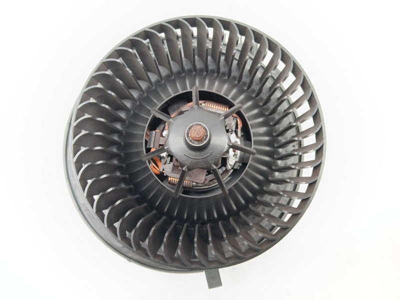 Recambio de motor calefaccion para skoda superb iii (3v3) 2.0 tdi referencia OEM IAM 5Q1819021G  