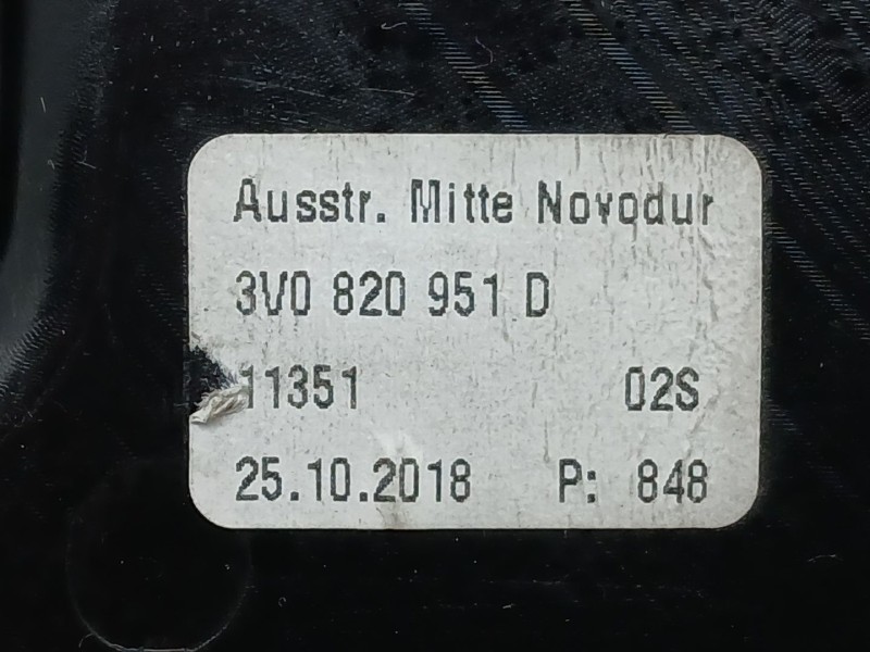 Recambio de rejilla aireadora para skoda superb iii (3v3) 2.0 tdi referencia OEM IAM 3V0820951D  