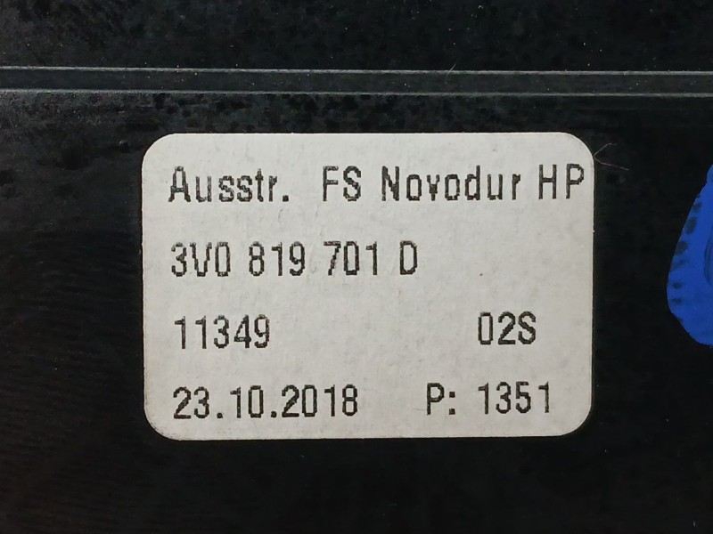 Recambio de rejilla aireadora para skoda superb iii (3v3) 2.0 tdi referencia OEM IAM 3V0819701D  