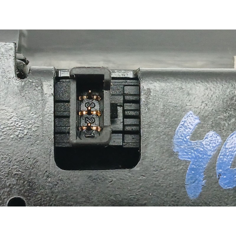 Recambio de cerradura maletero / porton para volkswagen touareg (7la, 7l6, 7l7) 2.5 r5 tdi referencia OEM IAM 7L6827505H  