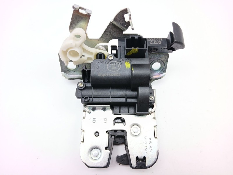Recambio de cerradura maletero / porton para skoda superb iii (3v3) 2.0 tdi referencia OEM IAM 3V0827505C  