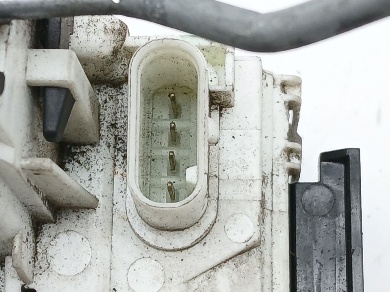 Recambio de cerradura puerta delantera izquierda para fiat freemont (345_) 2.0 jtd referencia OEM IAM P04589913AE  